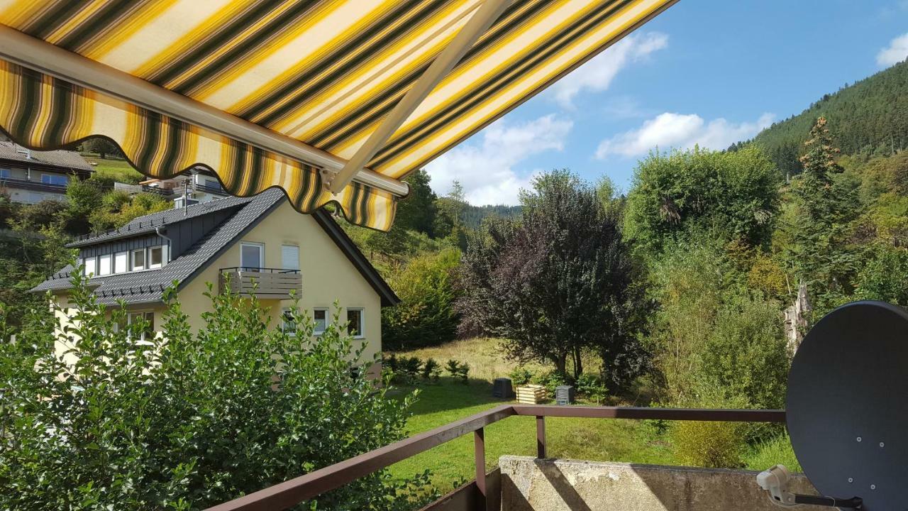Ferienwohnung Am Kurpark Bad Wildbad Esterno foto
